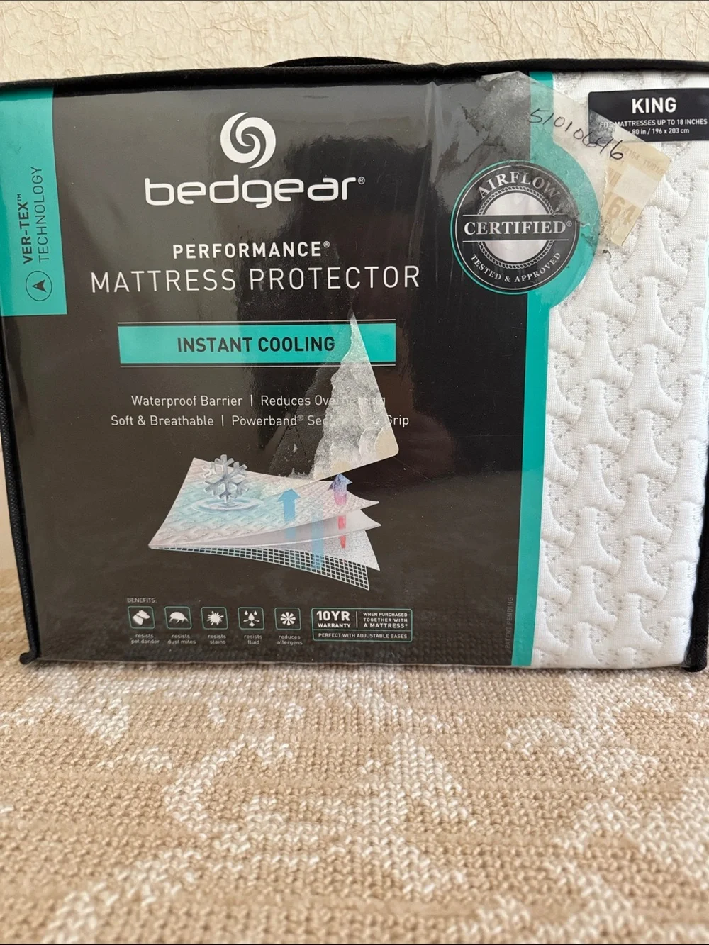 edge White Quilted Mattress Cover with Black Trim